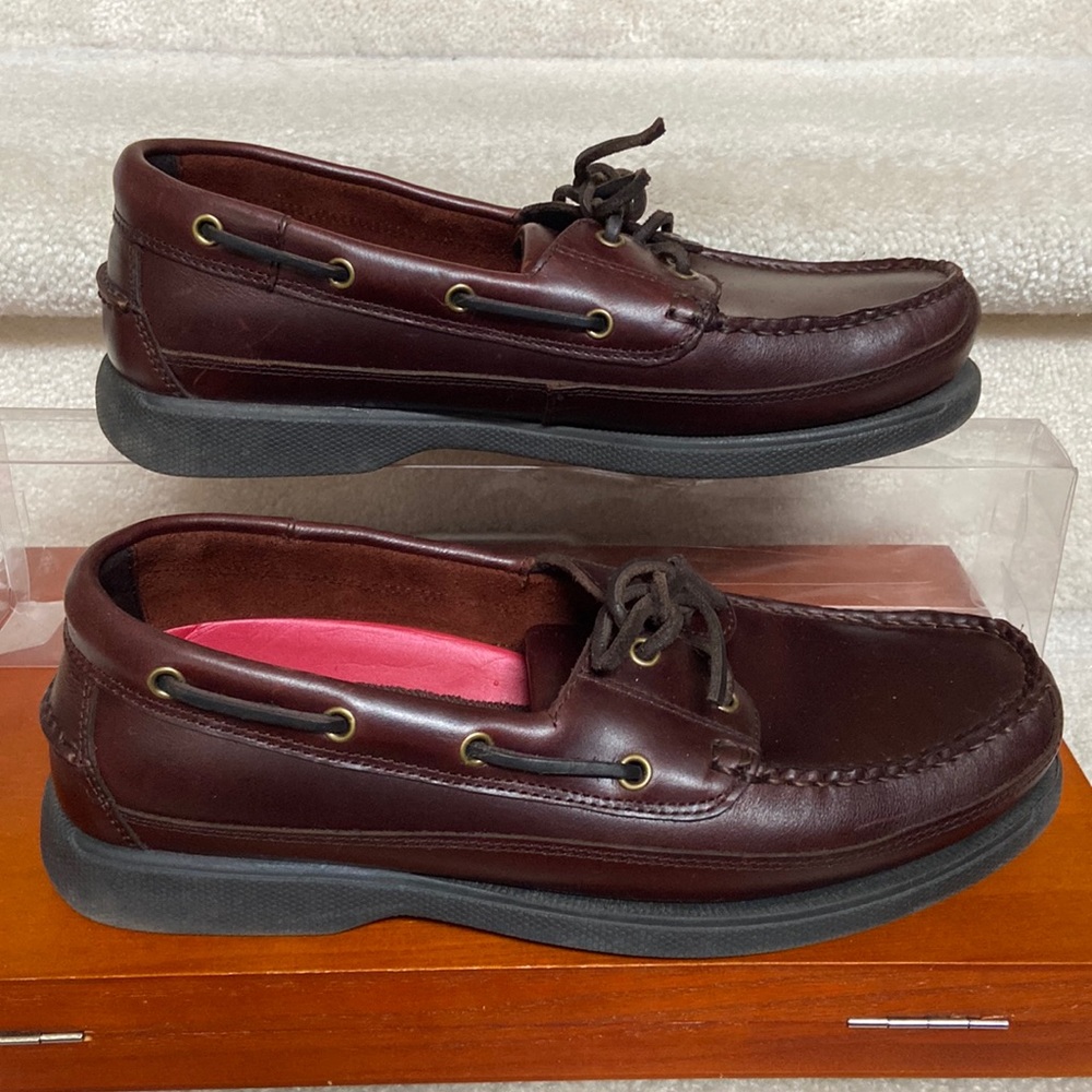bass deck / boat shoes
